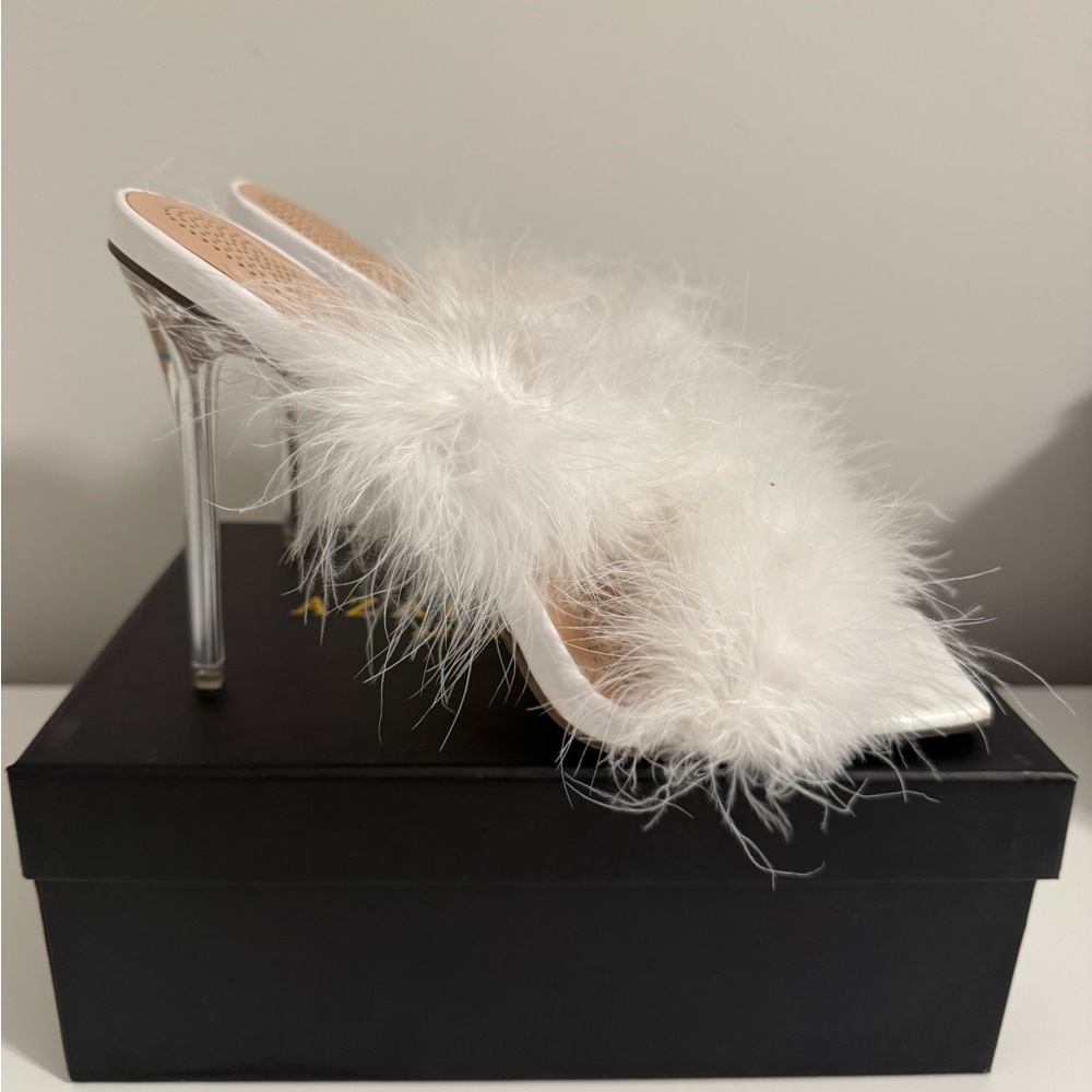 Azalea Wang Pixie White Feather Slide Heels - White - Picture 2 of 3